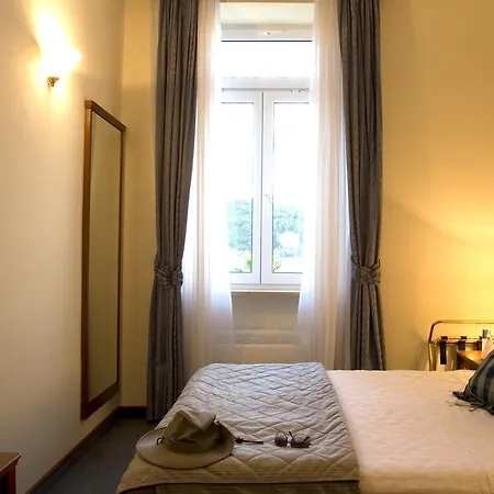 Hotell Vilina 4*