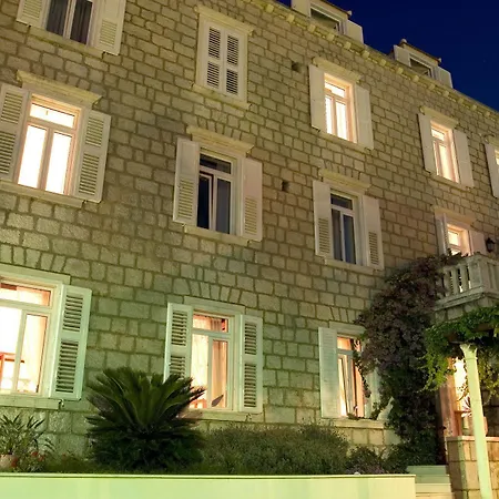Hotell Vilina 4*