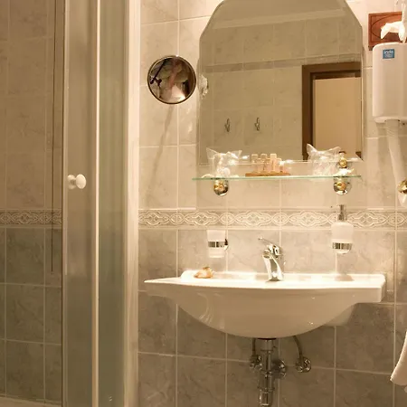 Vilina Hotel 4*
